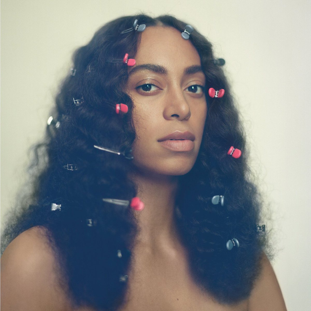 solange_xyeoks.jpg