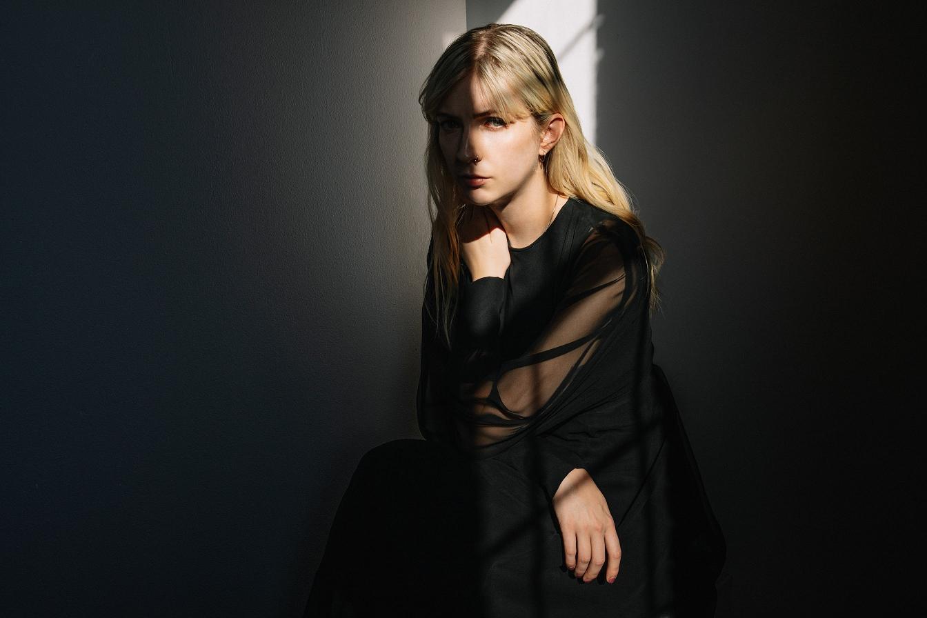 Ontario's Ellis Shares 'Saturn Return'
