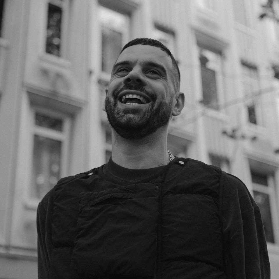 Mella Dee Picks Out Some Essential Warehouse Jams