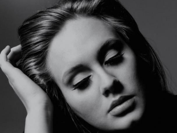 Adele To Host Saturday Night Live