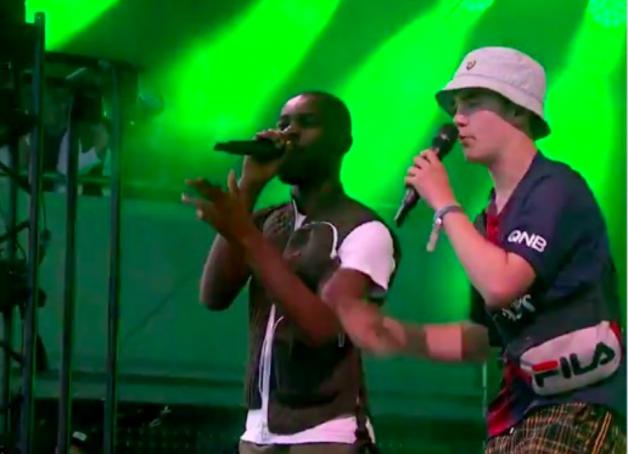 Santan Dave's Glasto Fan Is Now A Celebrity