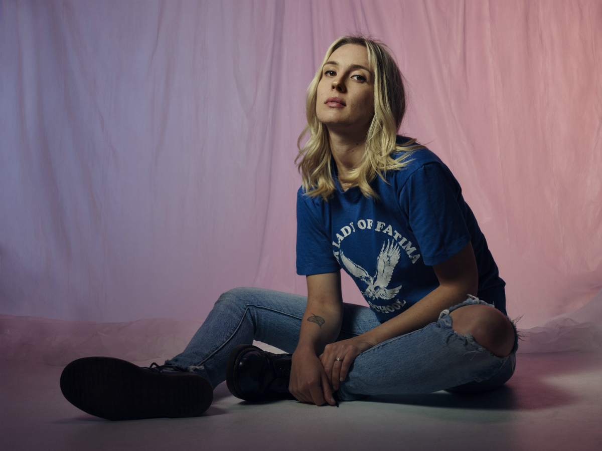 Watch Ali Barter's Cute But Dark Love Letter