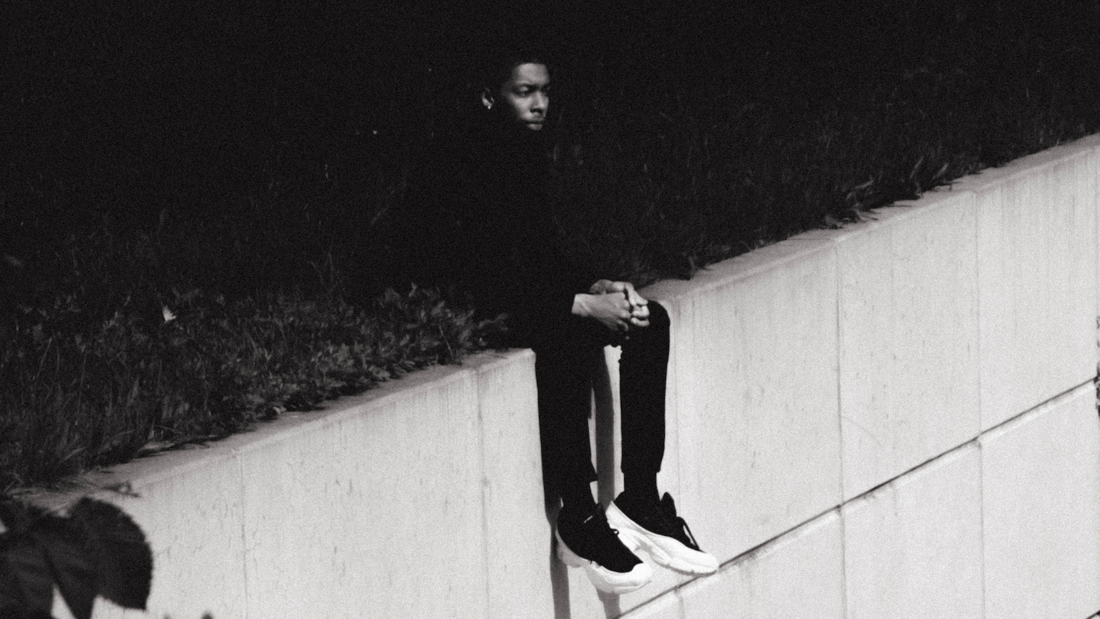 Bishop Nehru Links With DJ Premier On 'Too Lost'