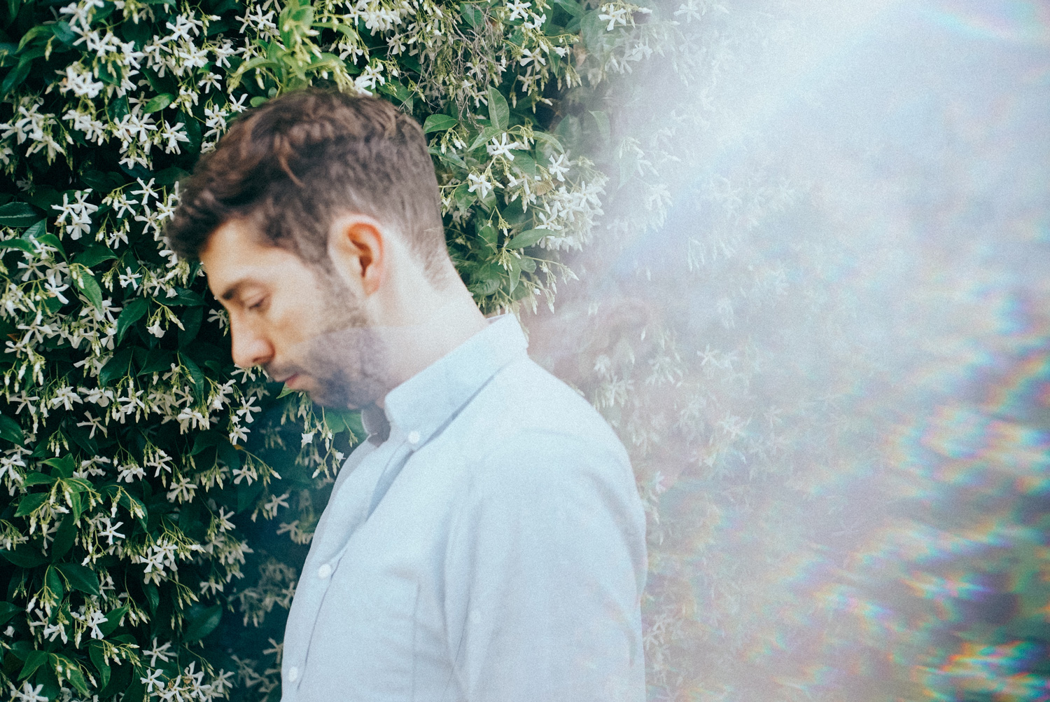 Premiere: Rob Lewis - 'Closed Caption' (Ambient Zone Mix)