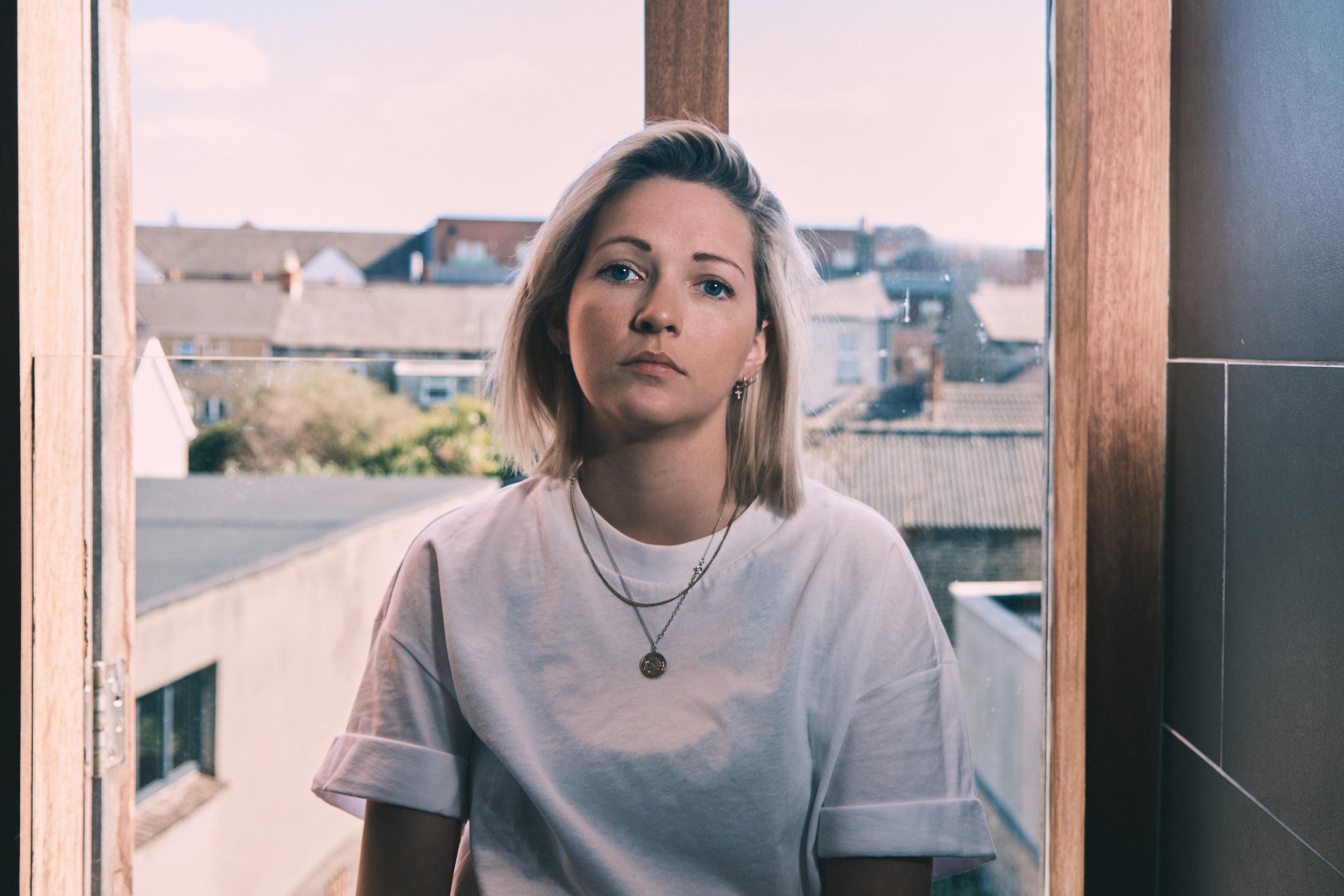 Ailbhe Reddy's 'Between Your Teeth' Is A Real Gift