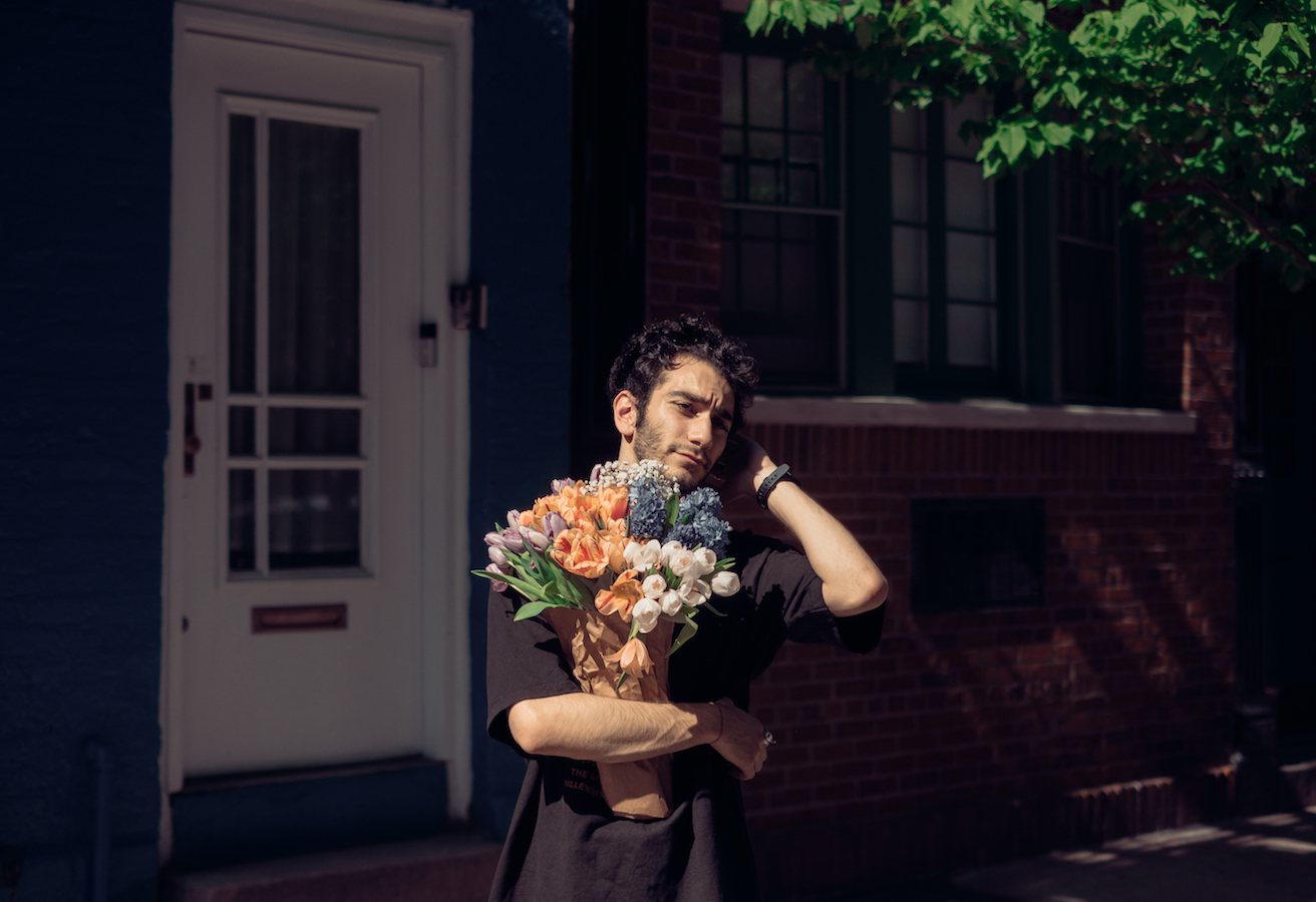 Riz La Vie Teases His New EP With 'Saturn'