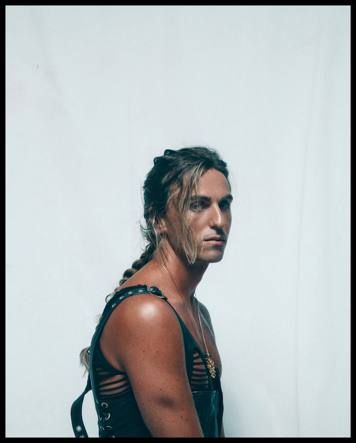 Mind Bath's 'Laced' Is An Ultra-Sensual R&B Jam