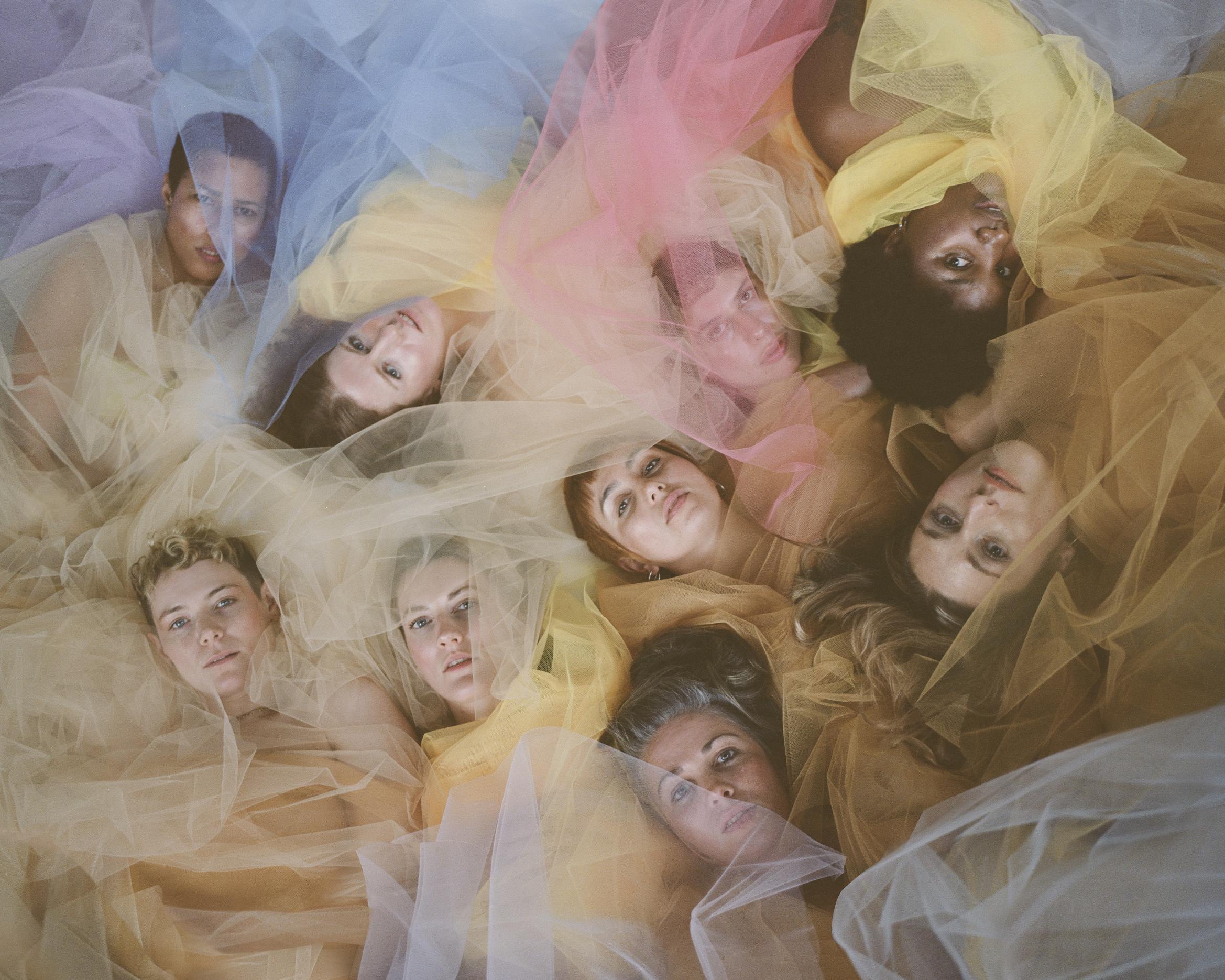 Premiere: Heloise Tunstall-Behrens & Auclair - 'Dance Off'