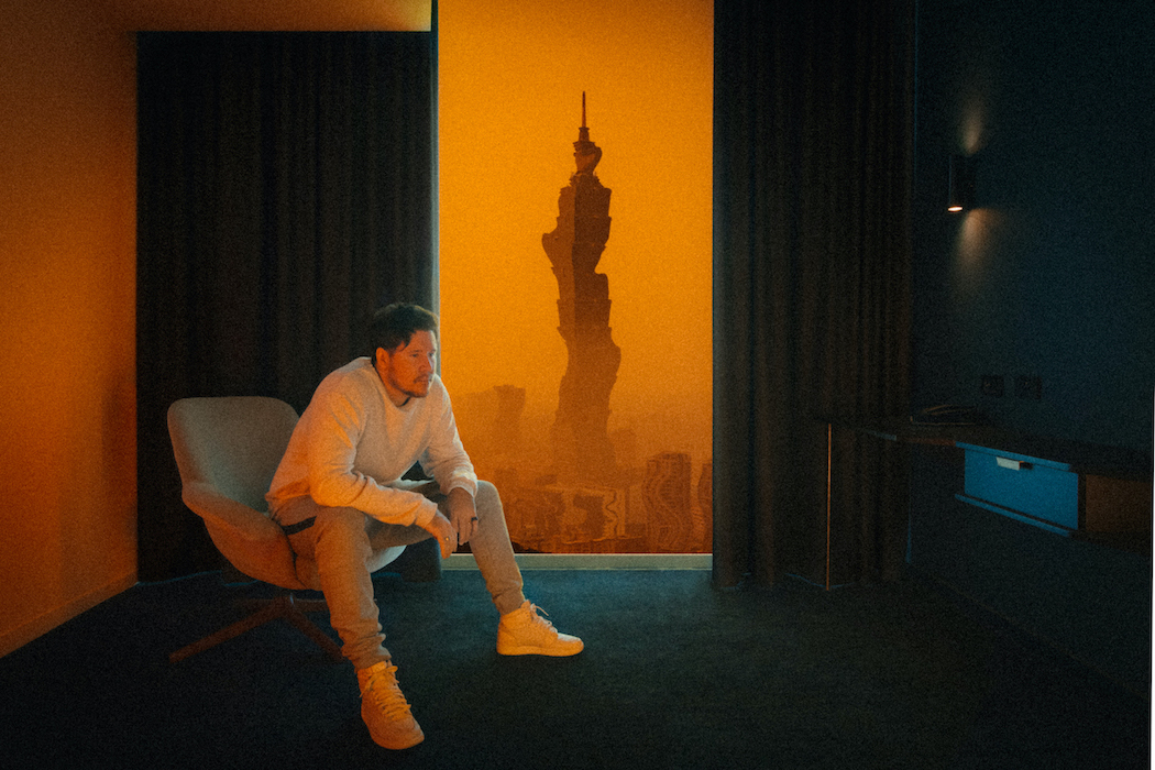 Jarryd James Explores Twilight R&B On 'Don't Forget'