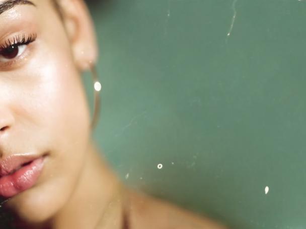 Jorja Smith Has Written A "Fake" Bond Theme