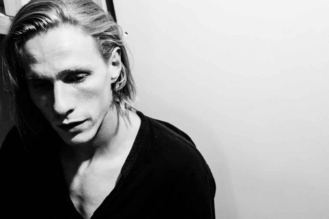 Premiere: Chelou - 'Sorry'