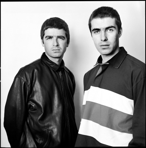 It's Exactly 10 Years Since Oasis Split Up