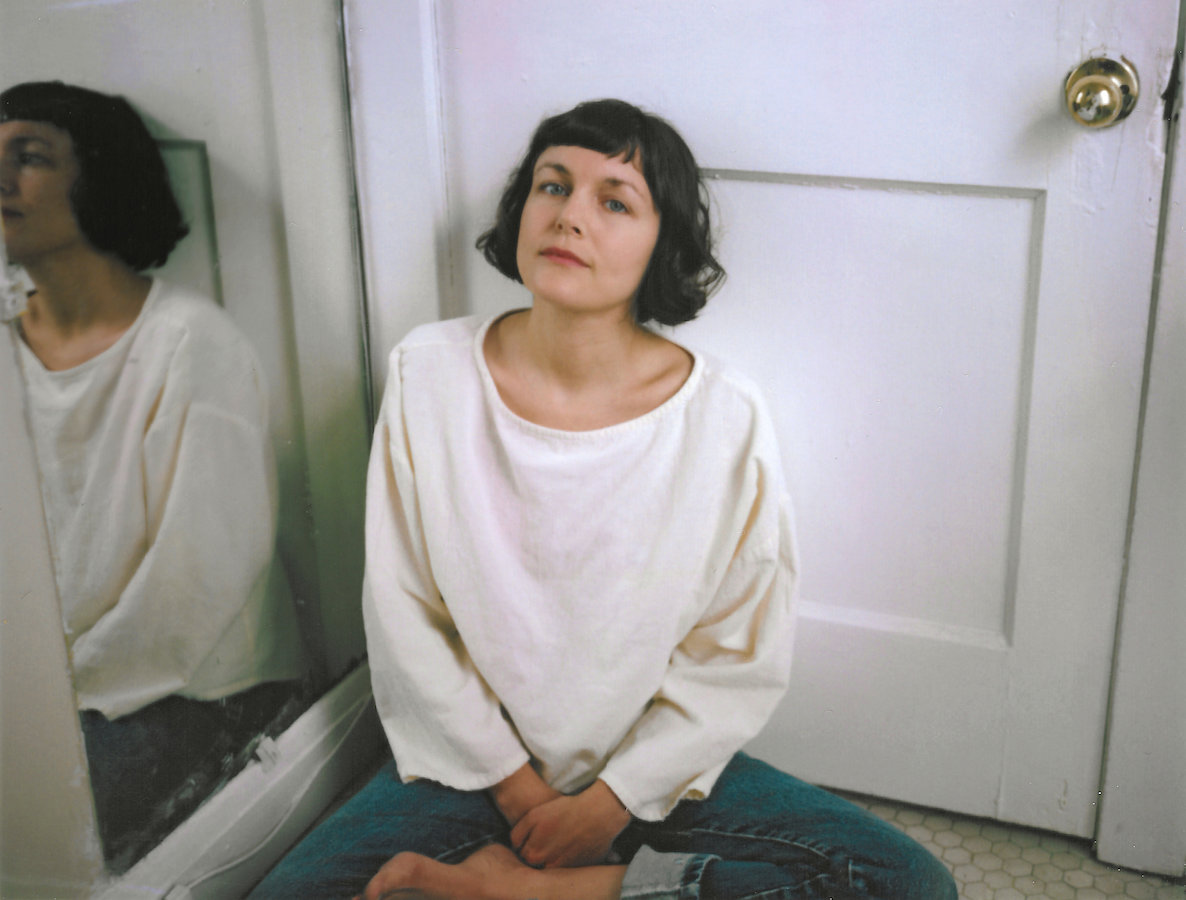 Premiere: Outer Spaces - 'YWLGOML'