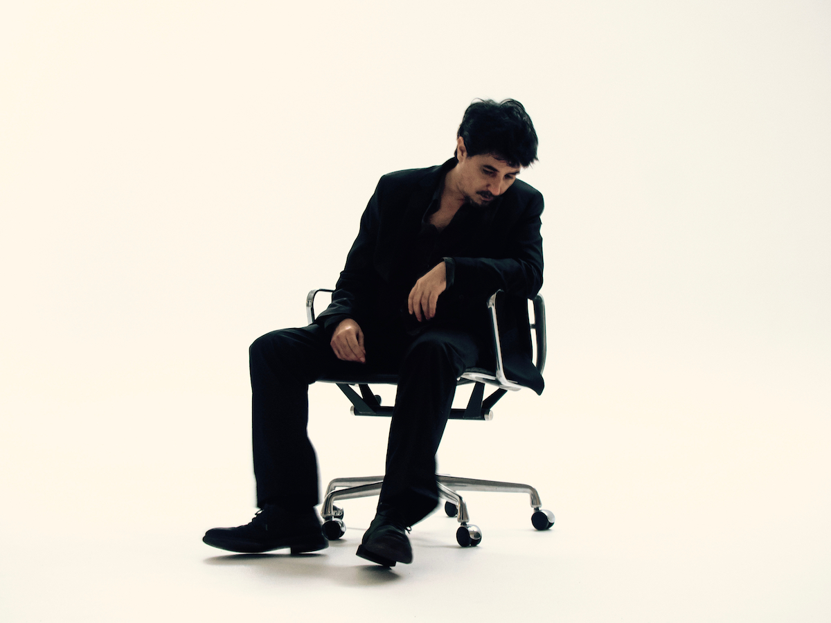 Premiere: Amon Tobin - 'Vipers Follow You'
