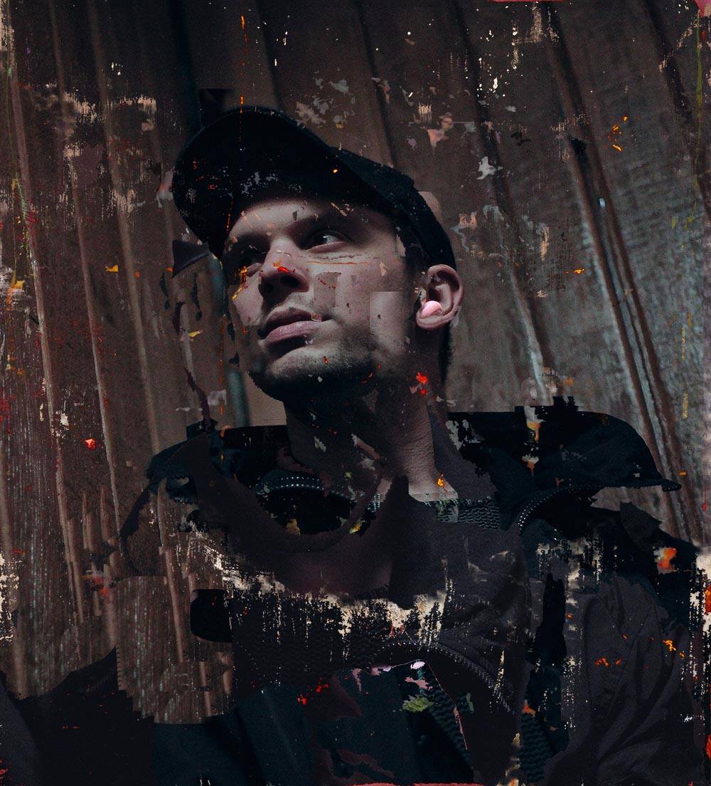 Premiere: Phondupe 'Polyskin'