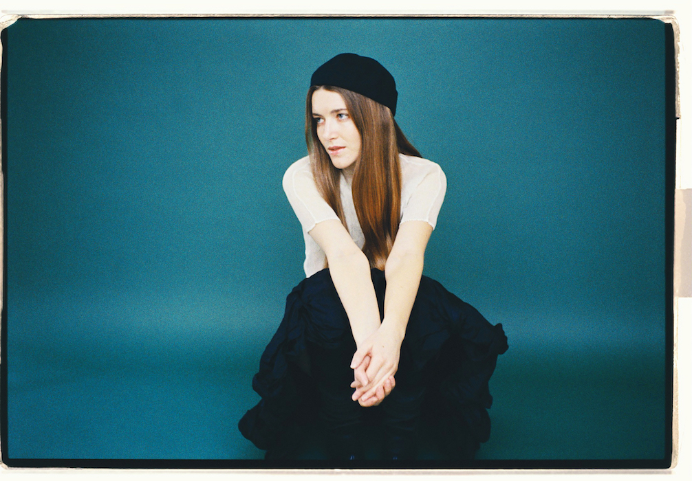 Menke Finds Herself In Reflections With New Single 'Echo'