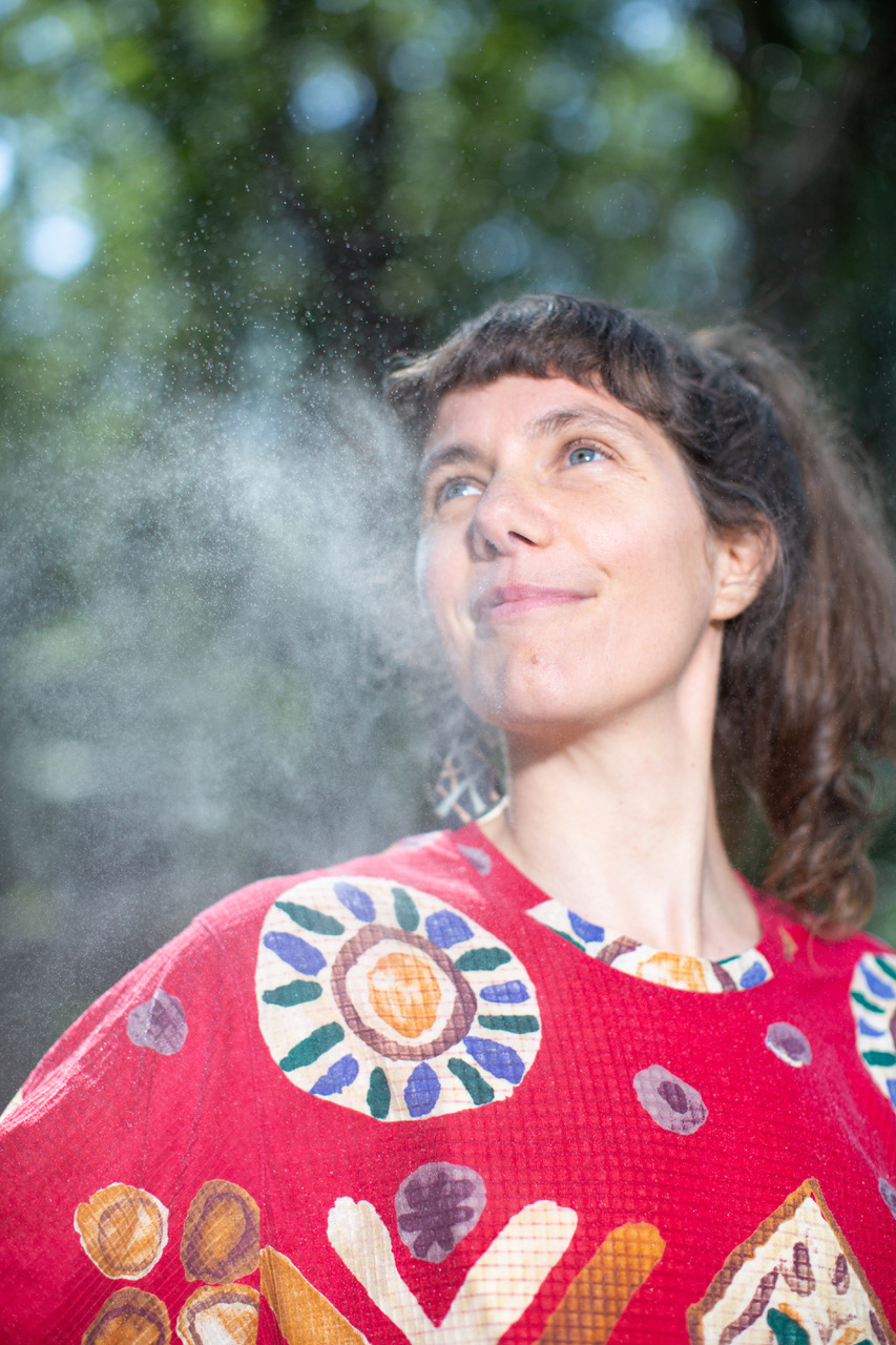 Rachael Dadd's 'Arrows' Is A Gloriously Hypnotic Folk-Pop Gem