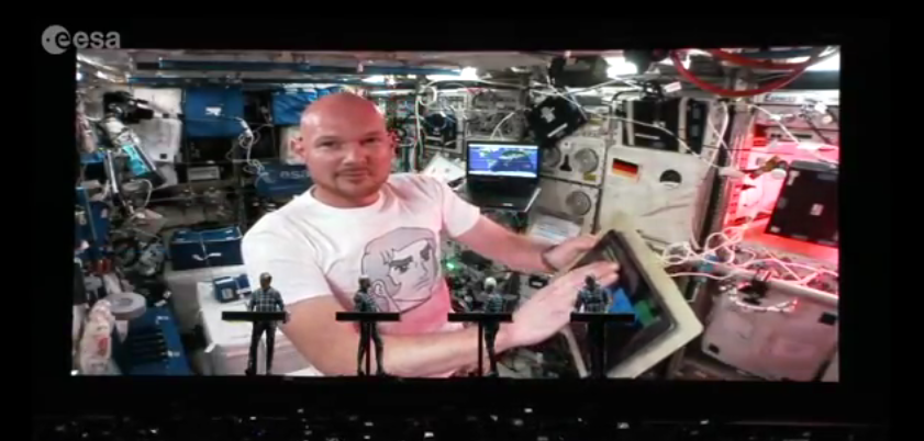 Alexander Gerst x Kraftwerk screenshot Alexander Gerst x Kraftwerk screenshot