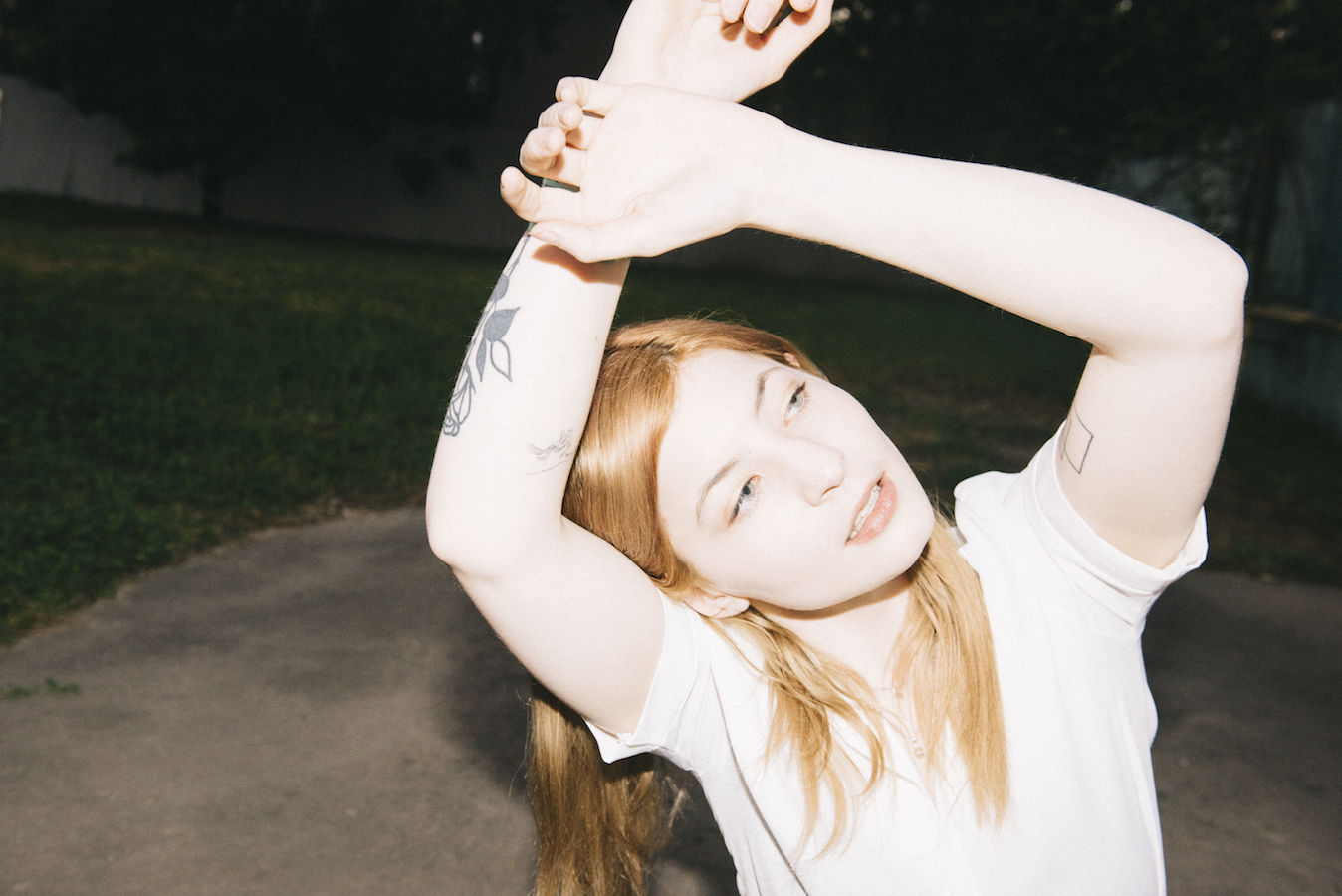 Premiere: Taylor Janzen - 'Shouting Matches'