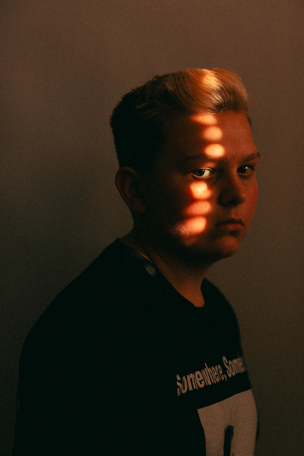 Premiere: Saint Mars - 'Help' ft. Tryzdin