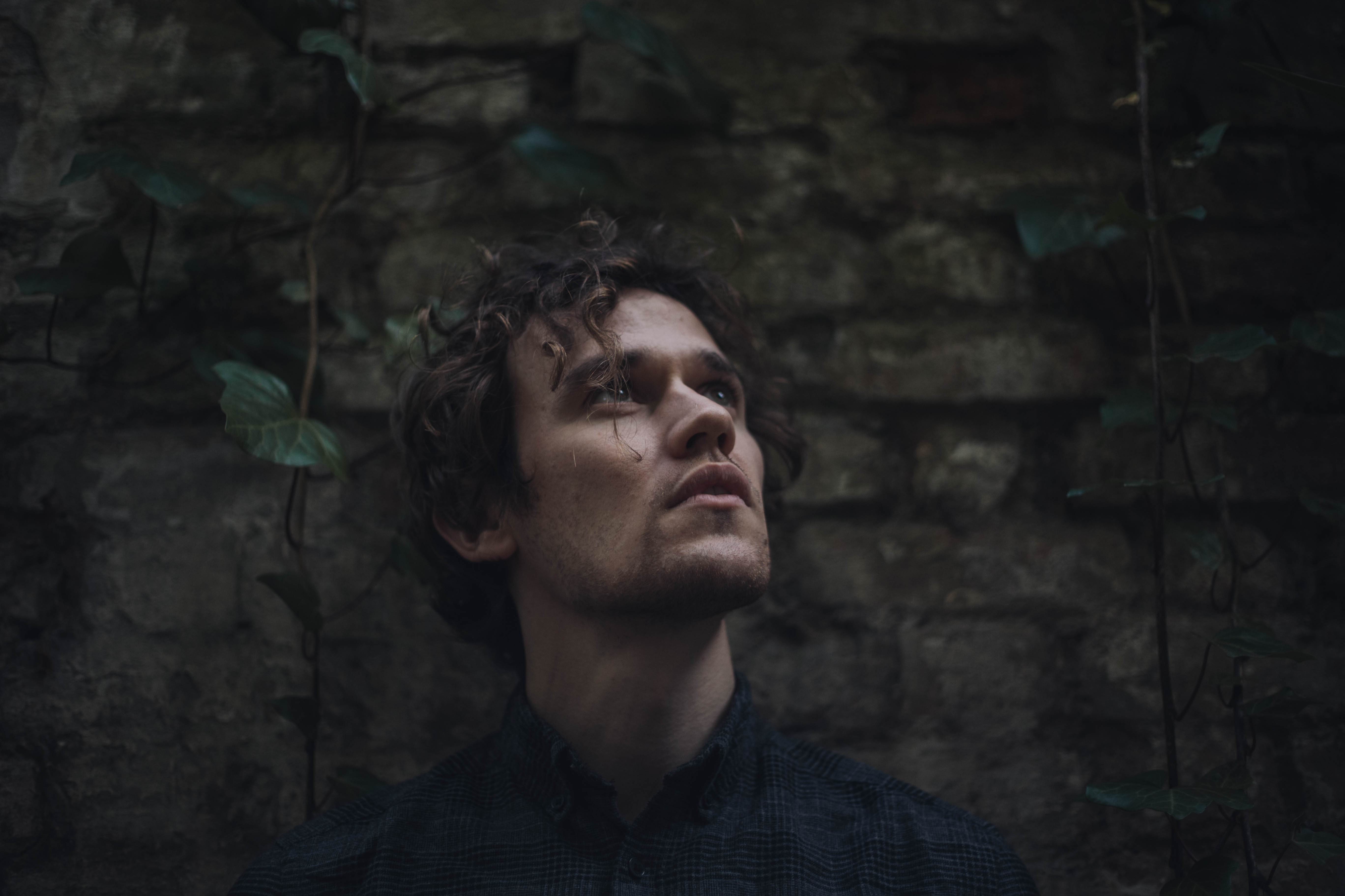 Premiere: Tommy Ashby - 'Cocoon'