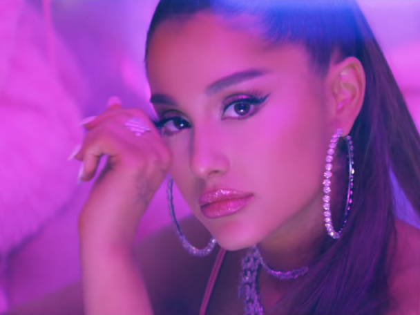 Ariana Grande Apologises For JonBenét Ramsey Joke