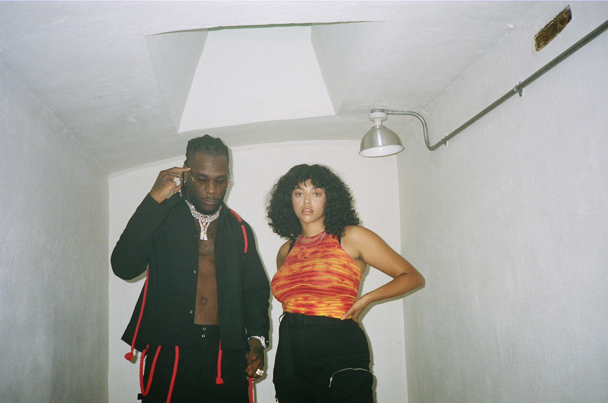 Mahalia Harness Dancehall Energy With 'Simmer'