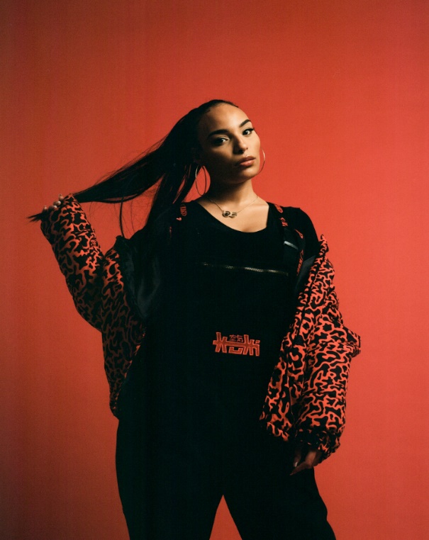 Sharna Bass Shares Gritty R&B Roller 'Nobody'
