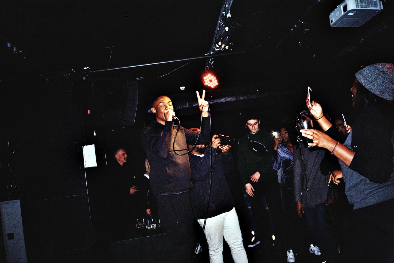 live gallery renz one acen nsg ace hotel london live clash live gallery renz one acen nsg ace hotel london live clash