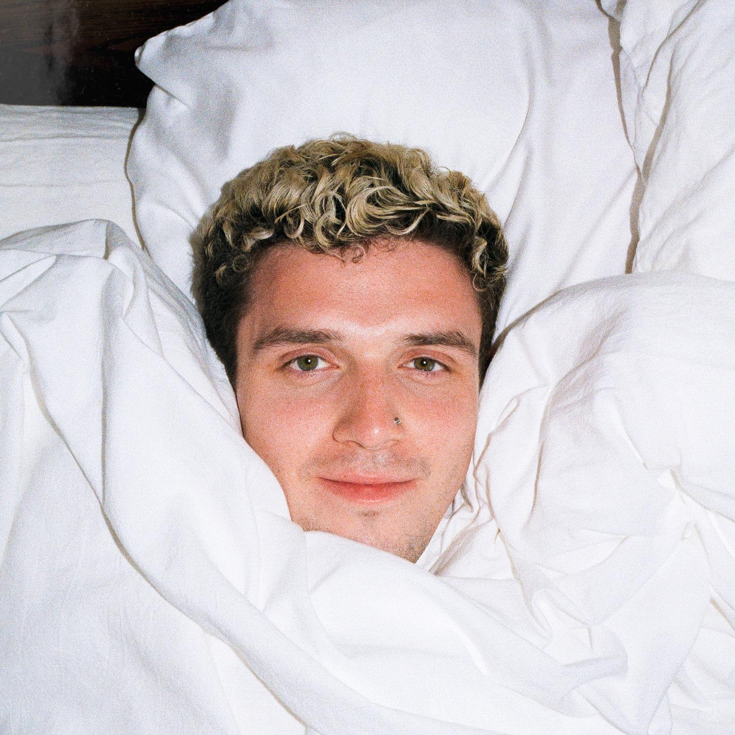 Lauv Releases New EP 'Without You'