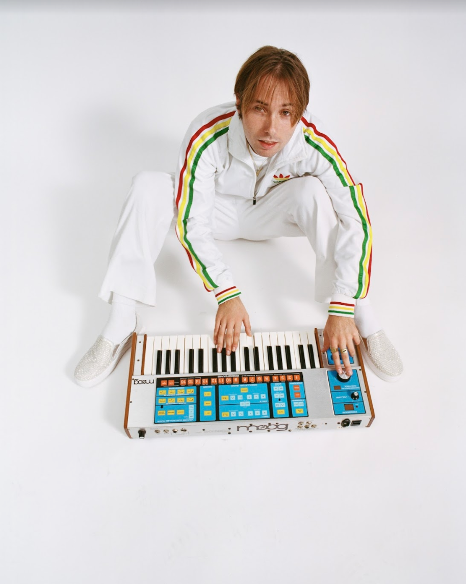Track Of The Day 22/5 - Lewis OfMan