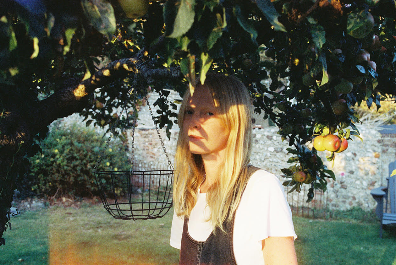 Lucy Rose Shares 'Question It All', 'White Car'