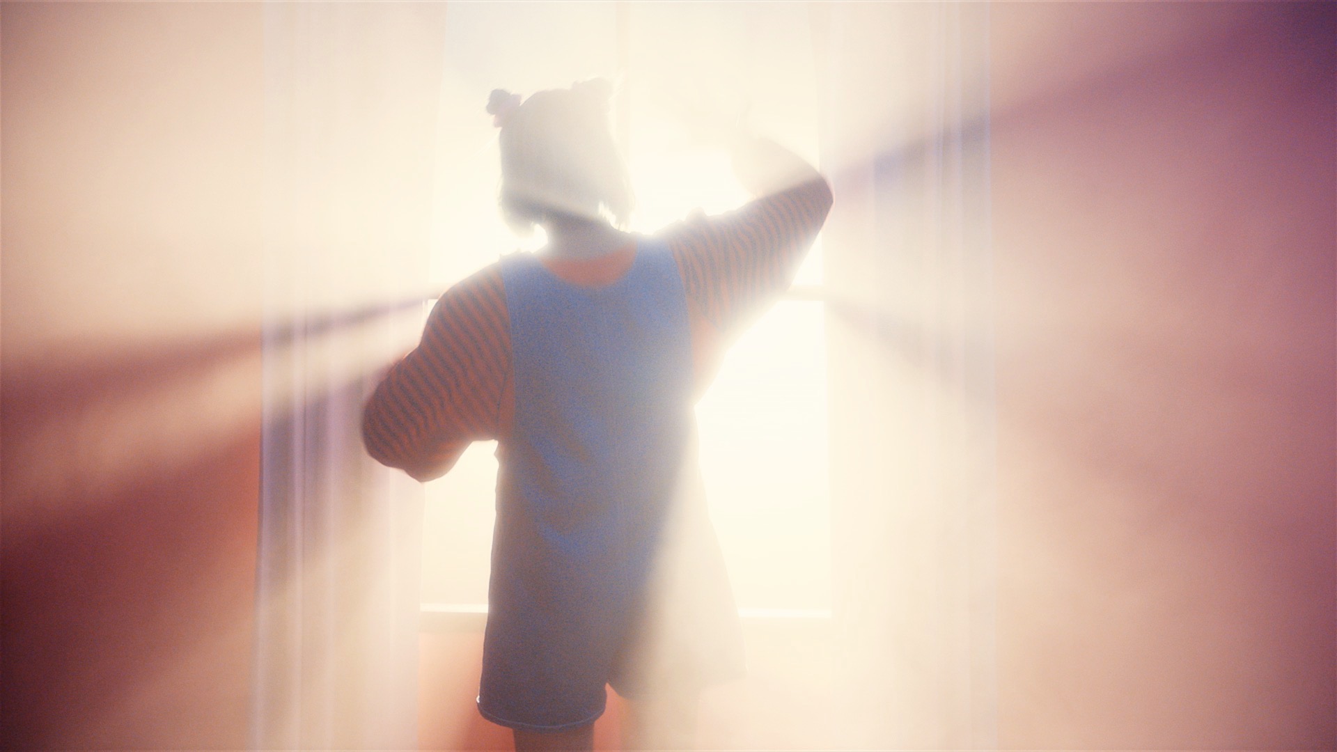 Beabadoobee Gets Abducted By Aliens In 'I Wish I Was Stephen Malkmus'