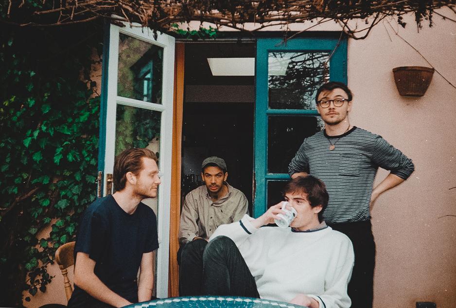 moa moa Share Potent 'Yellow Jacket' Live Session