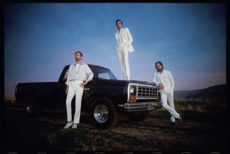 The Killers Soar On New Single 'My Own Soul's Warning'
