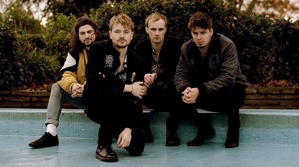 Premiere: The King's Parade - 'Mistakes'