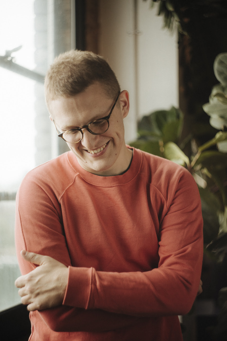 Floating Points Drops Electrifying New Track 'LesAlpx'