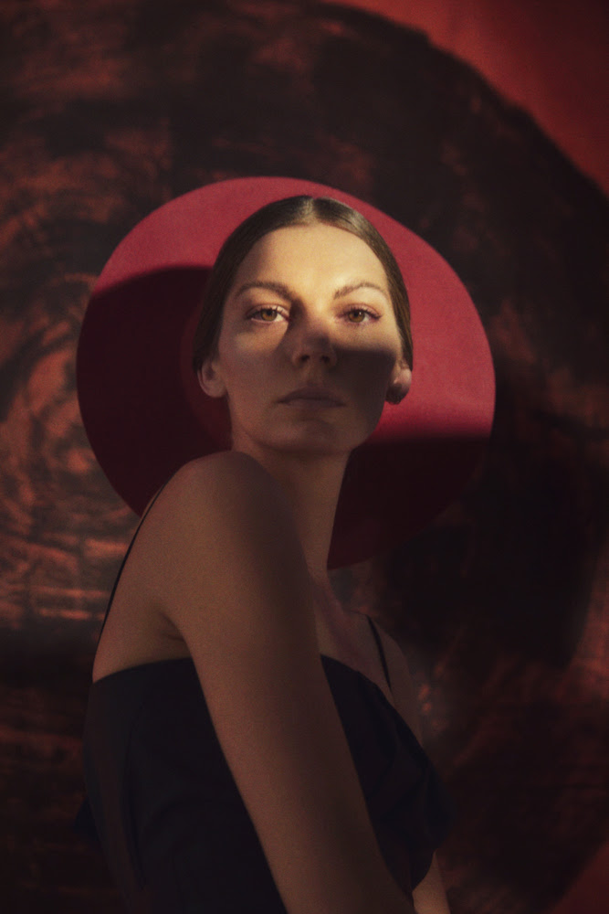 Rosie Lowe Goes Deep On 'Pharoah'