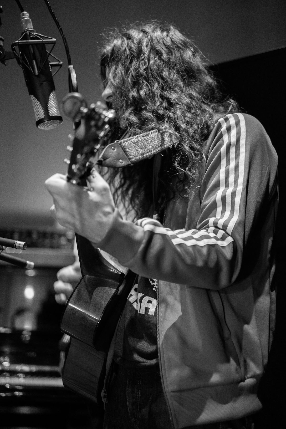 Kurt Vile Covers The Rolling Stones' 'No Expectations'