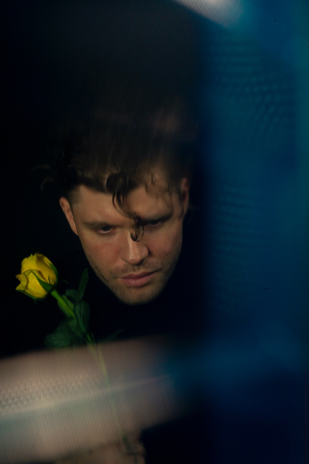 Daniel Merriweather Returns With New Single 'Paradise'
