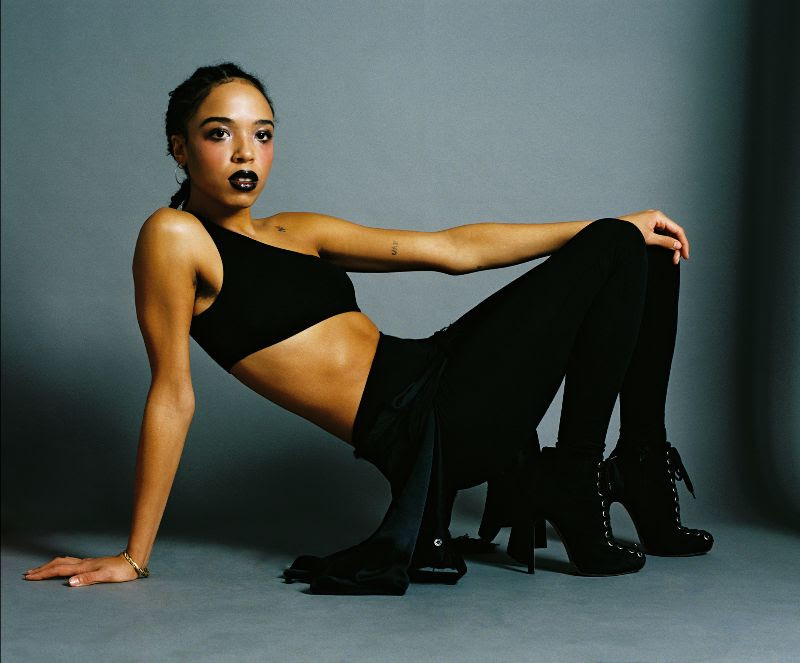 Zsela's 'Earlier Days' Is A Sumptuous Return