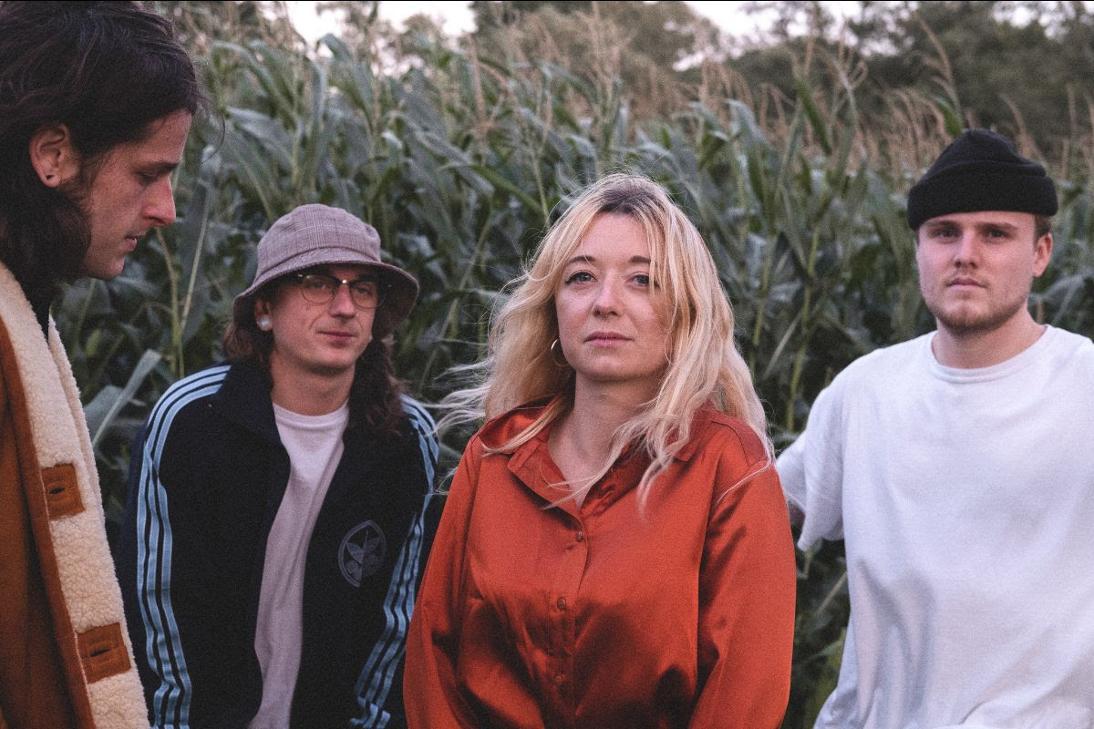 Listen: HANYA - 'I'll Do It Tomorrow'
