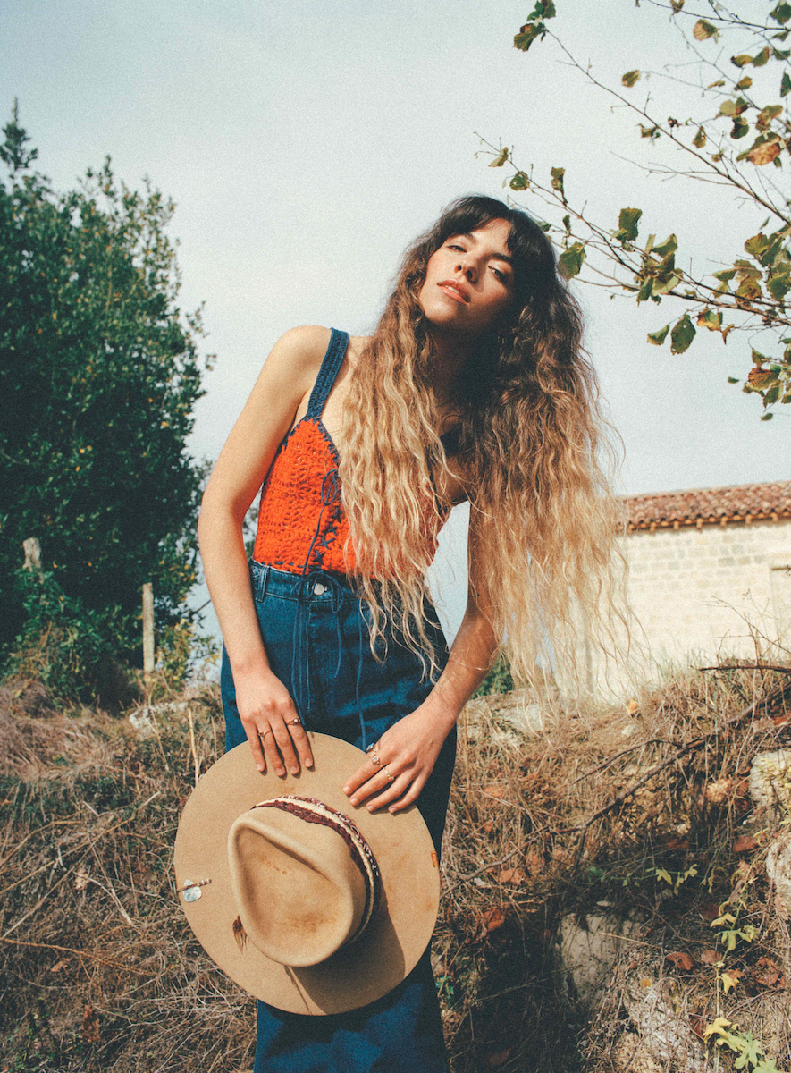 Azure Ryder Shares Stirring Debut Single 'Dizzy'